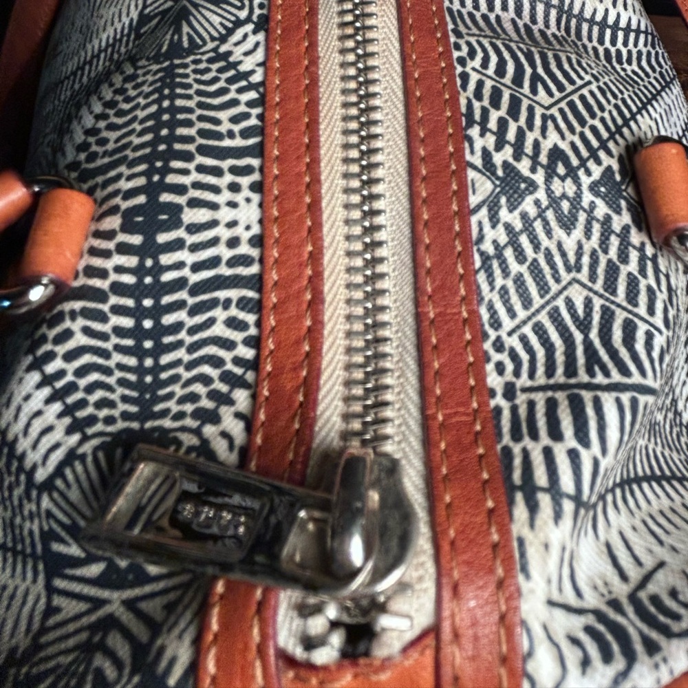 RARE L.A.M.B Aztec and lamb printed leather duffle handbag Y2K style - Picture 13 of 15